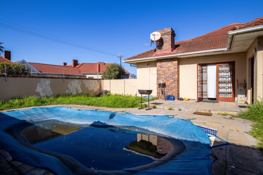 4 Bedroom Property for Sale in Kenilworth Western Cape